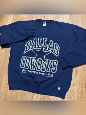 Vintage 90s Dallas Cowboys Russell Athletic Graphic Sweatshirt Size Large USA